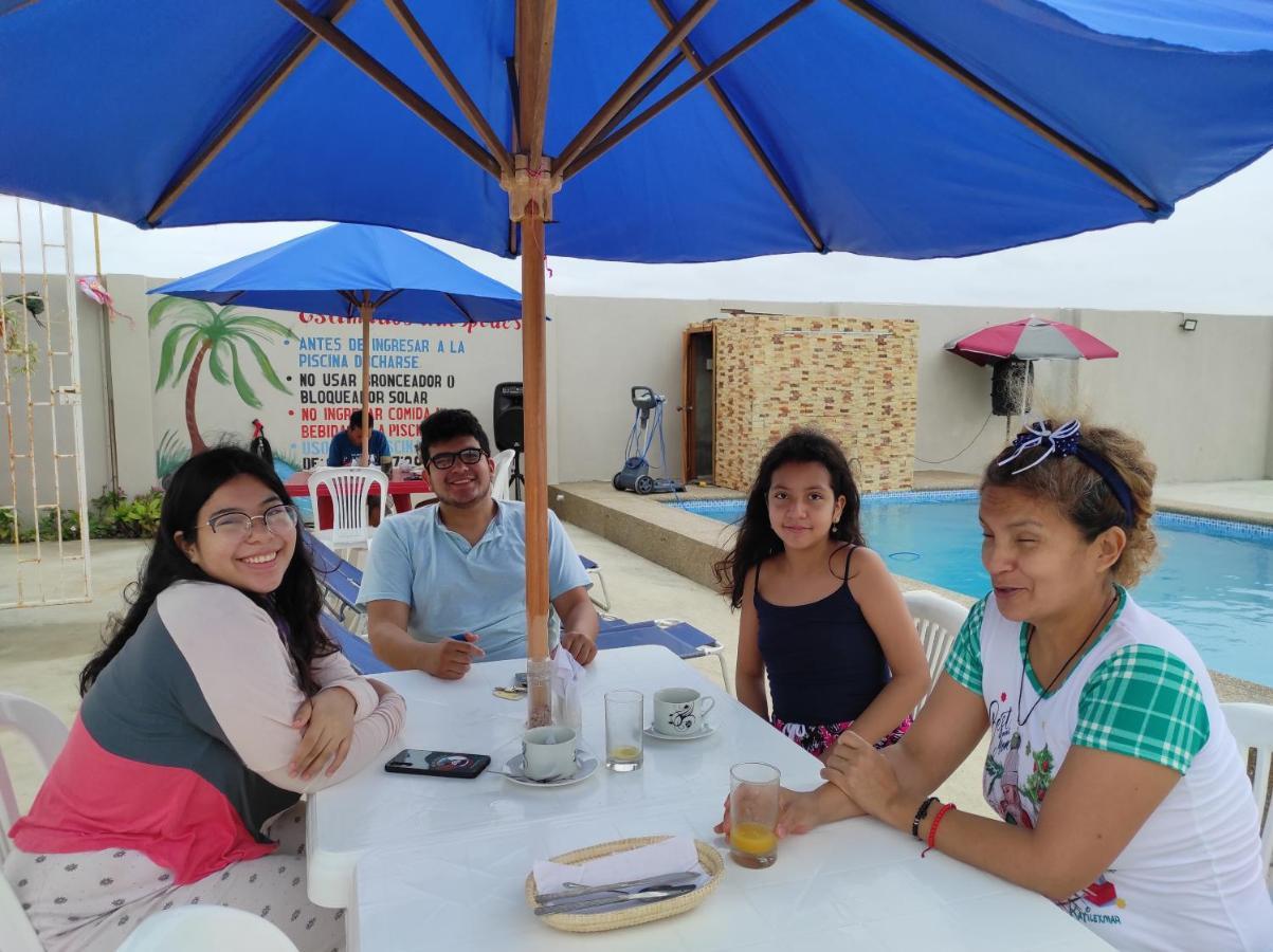 Hostal Las Garzas Del Pelado Playas Bagian luar foto
