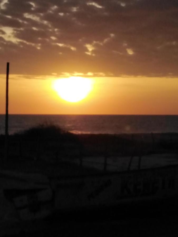 Hostal Las Garzas Del Pelado Playas Bagian luar foto