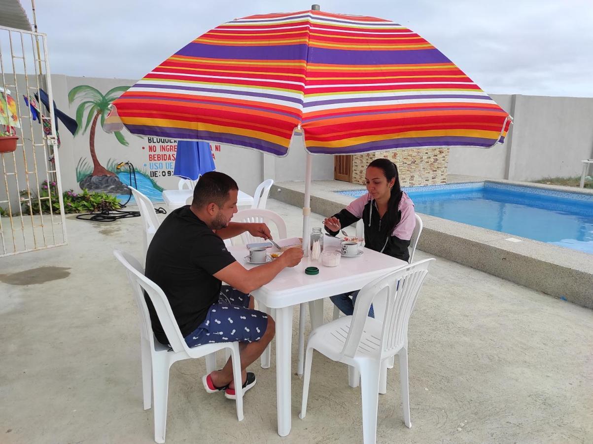 Hostal Las Garzas Del Pelado Playas Bagian luar foto