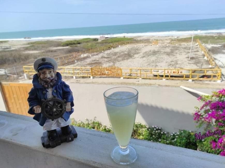 Hostal Las Garzas Del Pelado Playas Bagian luar foto